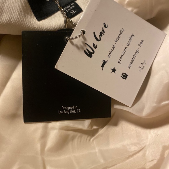 New LA coalition Approved vegan coat with belt in cream XL - Picture 8 of 9